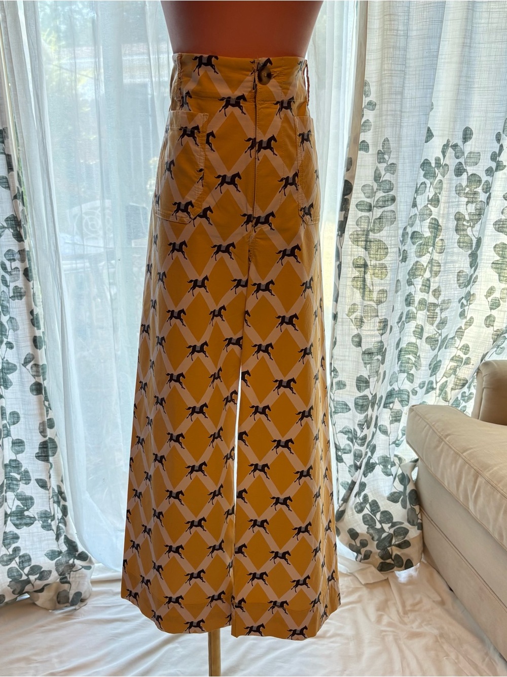 Anthropologie Maeve Colette Horse Print Wide Leg Crop Pants 30 Yellow
